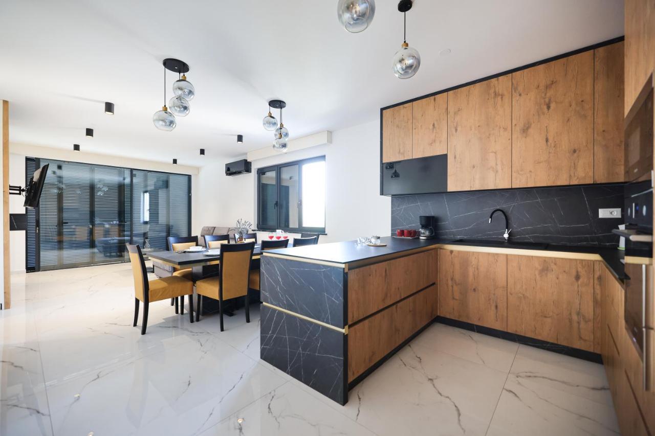 Apartmani Bliss Sukosan Bagian luar foto